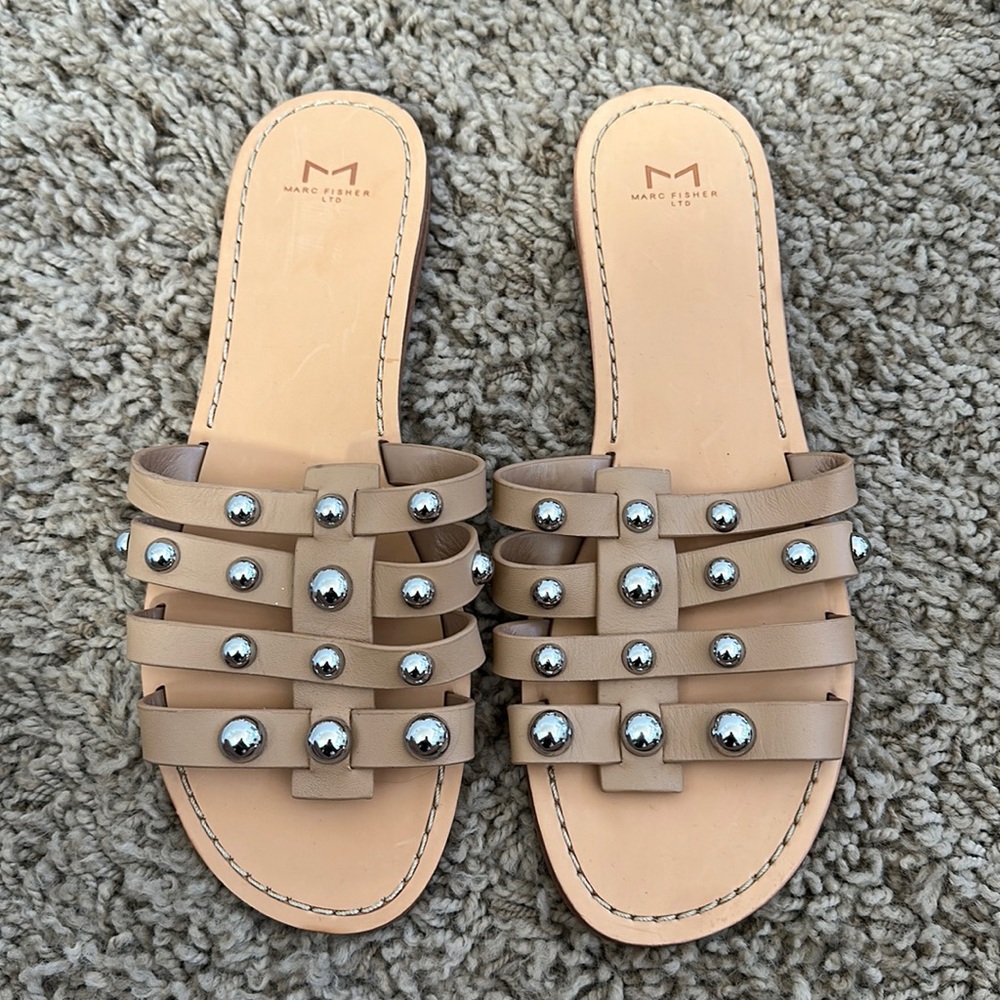 Marc fisher sandal 10